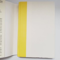 The In-Between Book Encounters During Life’s Final Moments Hadley Vlahos HC