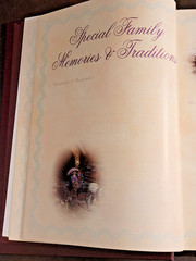 Large 11.5″ Holy Bible NKJV Thomas Kinkade Lighting the Way Home Bonded Leather