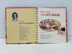 Vtg Betty Crocker’s Cooky Book 1971 – 11th Printing 156 Pages Spiral Bound