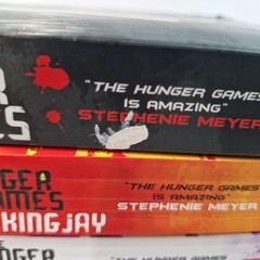 The Hunger Games Complete Trilogy Books 1-3 by Suzanne Collins Mockingjay Fire