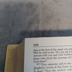 Holy Bible Fireside Family Edition NAB Catholic White Cover 1974-1975 1250+ Page