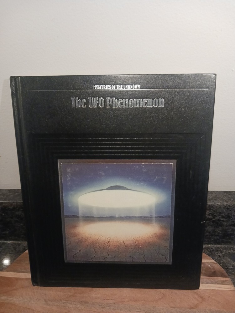 The UFO Phenomenon (Mysteries of the Unknown) – Hardcover – VERY GOOD