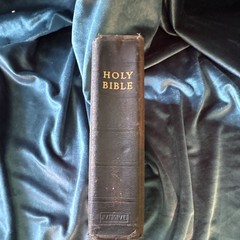 National Bible Press Holy Bible The Gideons 1954 Edition (Hardcover, English)