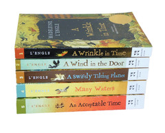 A Wrinkle in Time Series COMPLETE 5 Book LOT Madeleine L’Engle ALL LN 2007 TPB