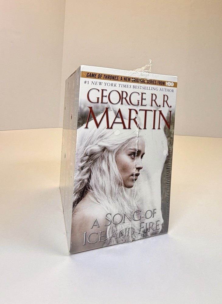 George R.R. Martin A Song of Ice and Fire Box Set Bantam Books Fantasy Series