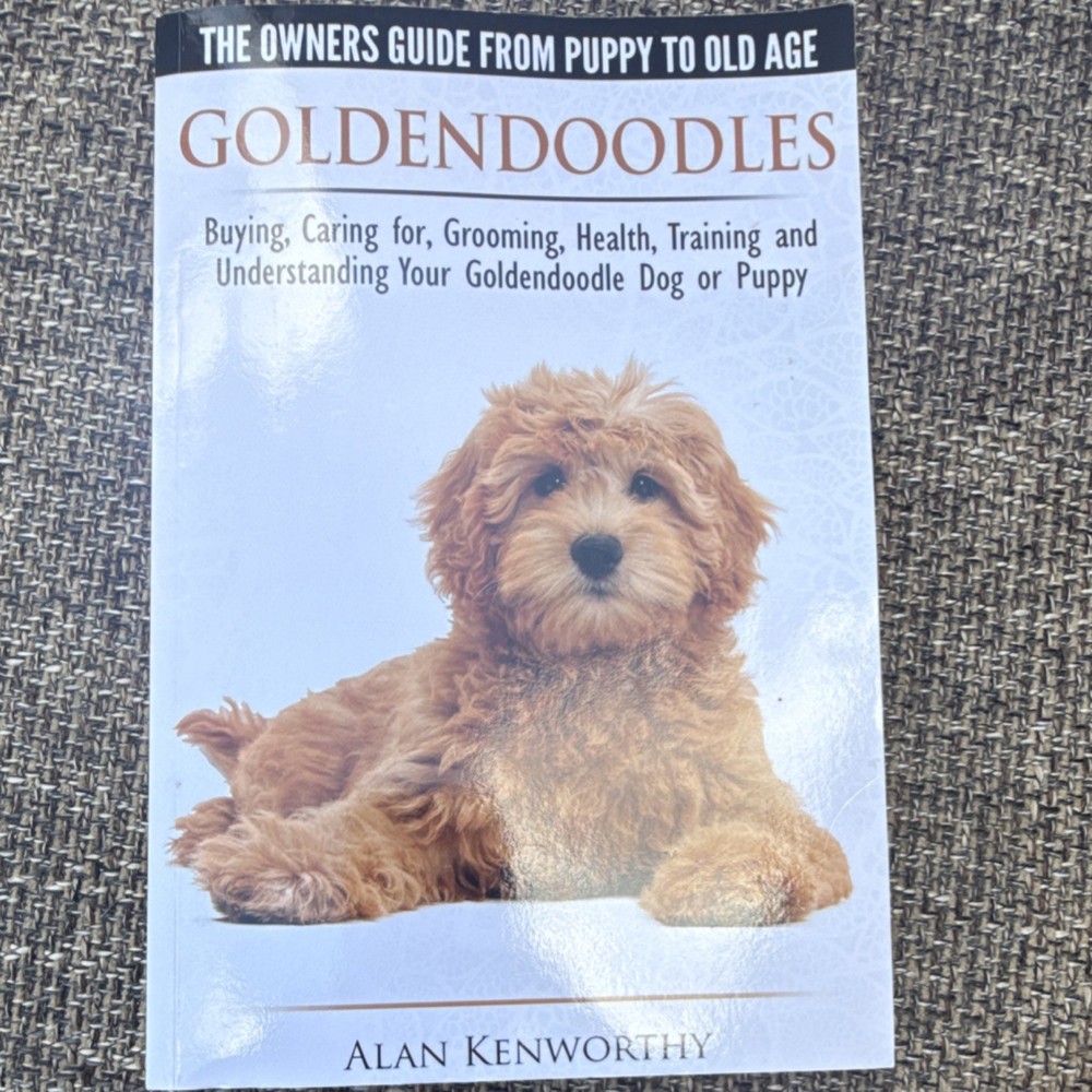 Goldendoodles Owners Guide Alan Kenworthy Paperback Cwp Publishing 2015 Dogs