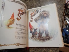 Kabouter Kinder Versjes book by Rien Poortvliet – hardcover book