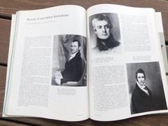 April 1974 The Magazine ANTIQUES All About KENTUCKY Quilts Anti-Bellum Interest