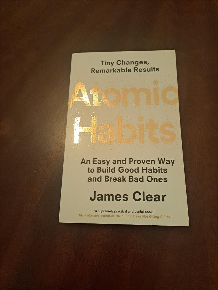 Atomic Habits by James Clear (2018, Paperback)