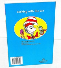 Cooking With the Cat by Bonnie Worth Softback New