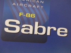 Famous American Aircraft F-86 Sabre by Duncan Curtis (2026, Hardcover)
