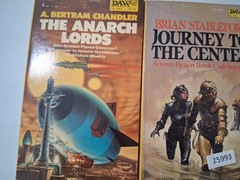 Vintage Lot of 10 Science Fiction/Fantasy Books 1980s & up 25993 bc25