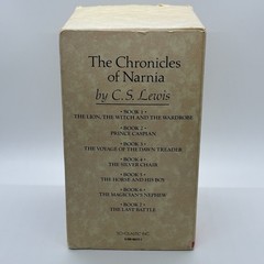 Vintage CS Lewis Chronicles Of Narnia Complete Book Box Set 1987 Paperback