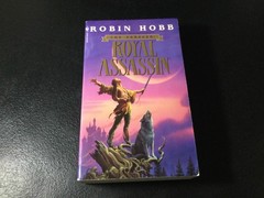 Royal Assassin by Robin Hobb 1996 Paperback (Farseer #2) VG
