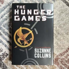 Suzanne Collins The Hunger Games Ser. Vol. 1 Hardcover Scholastic 2008 w/DJ
