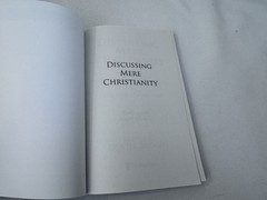 Pair Of Books C S Lewis Mere Christianity & Discussing Mere Christianity Guide
