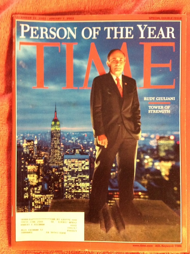 TIME MAGAZINE DECEMBER 31 2001 JANUARY 7 2002 PERSON OF THE YEAR RUDY GIULIANA