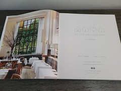Eleven Madison Park : Cookbook by Daniel Humm & Will Guidara (2011, Hardcover)