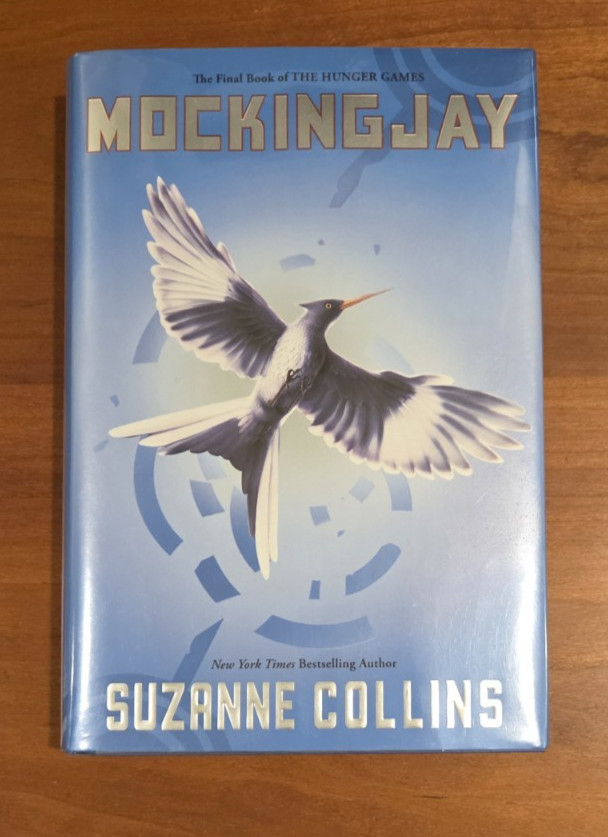 Mockingjay – Suzanne Collins (signed/stamped) 1st/1st HC