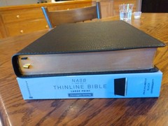 NASB Thinline Bible 1995 Text LARGE PRINT~ retail $54.99~ Black Leathersoft
