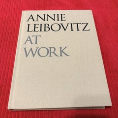 ANNIE LEIBOVITZ AT WORK (Hardcover)