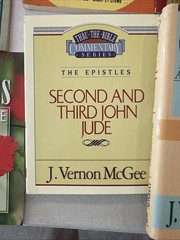 Lot of 27 Christian Books Bible Study Devotional Andrew Murray McGee Chuck Smith