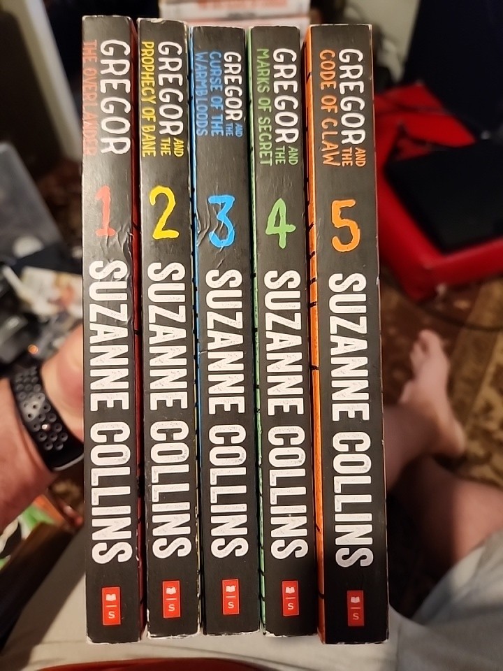 Suzanne Collins Gregor the Underland Chronicles 1-5
