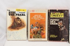 Lot of 12 Vintage Paperbacks, 1960s Copyrights, No Duplicates, B529