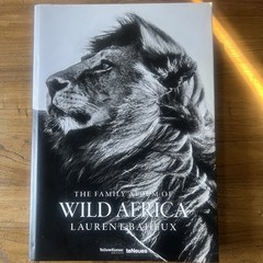THE FAMILY ALBUM OF WILD AFRICA By Laurent Baheux – Hardcover teNeues DAMAGED