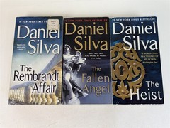 Daniel Silva Lot 23 Paperbacks including 20 Gabriel Allon series