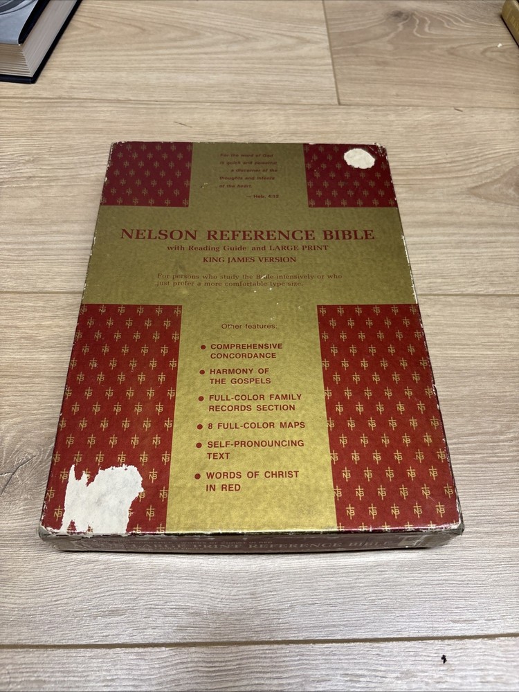 Nelson Family Reference Bible – Brown Faux Leather KJV from 1971 In Box – GOOD
