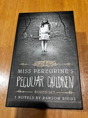 Miss Peregrine’s Peculiar Children Boxed Set by Ransom Riggs (2011), photos