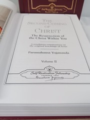 The Second Coming Of Christ Self-realization Fellowship Slip 2 Volumes