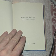 Plough Publishing House Watch for the Light Advent Christmas HC Nouwen Bonhoeff…