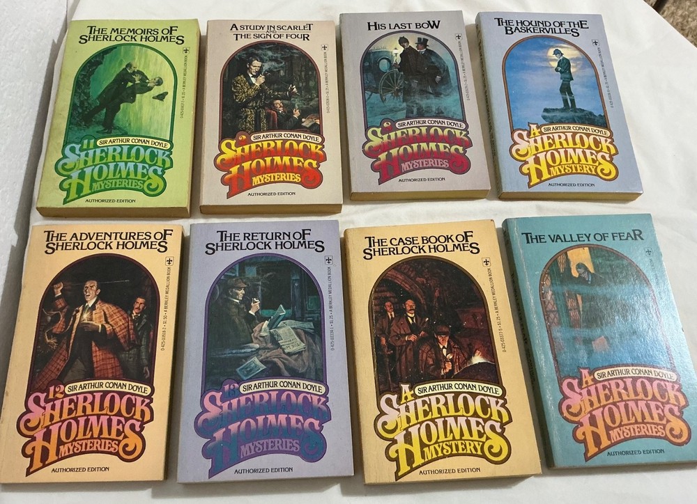 Vintage Sherlock Holmes 8 Volume Set / Lot Berkley Medallion 1964