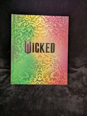 Help Kids enjoy books! Wicked: The Official Visual Companion. Brand New.