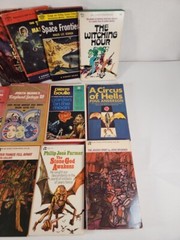 Pocket Paperbacks Lot of 61 Books Science Fiction Avon Signet Pyramid Dell +