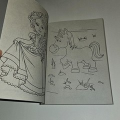 My Pretty Princesses Coloring Book Play Day 144 Pages NEVER USED