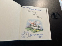 RARE SIGNED! w/drawing! The Princess and the Pea by Janet Stevens