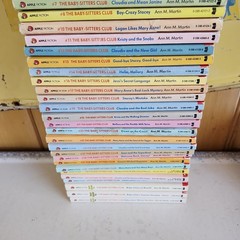 The Baby-Sitters Club Lot of 32 Books Ann M. Martin Apple Fiction Vintage