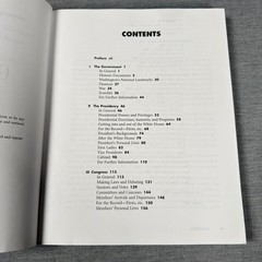 Desk Reference on American Government Second Edition Over 600 Answers Paperback