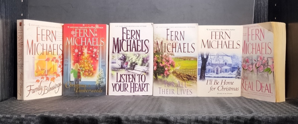 Fern Michaels Lot 6 PB Books Christmas Timberwoods Family Blessings Mixed Titles