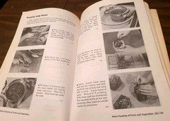 Complete Guide to Home Canning, Preserving and Freezing by USD (1973, Paperback
