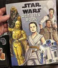 Star Wars The Rise of Skywalker 23 Magnets Playset Activity Book