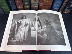 In Search of Lata Mangeshkar Harish Bhimani 95′ Indus First Edition PB Very Good