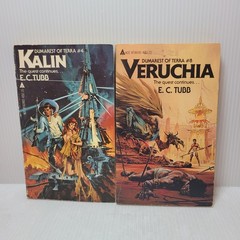 E.C. Tubb Lot of 18 Vtg Sci-FI Paperback books all Dumarest of Terra Series DAW