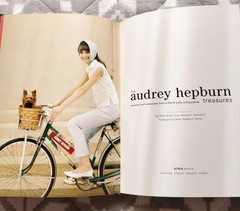 Audrey Hepburn Treasure Photo Collection Book 30cm x 22cm