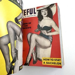 1000 Pin-up Girls: Twenty Fifth Anniversary Edition