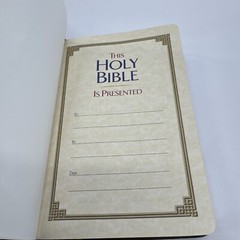 Thomas Nelson Bible KJV GP Reference 0543A Red Letter Self Pronouncing 2 Tone