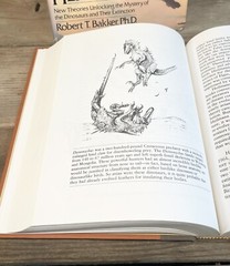 Bakker. The Dinosaur Heresies : New Theories Unlocking the Mystery of Dinosaurs